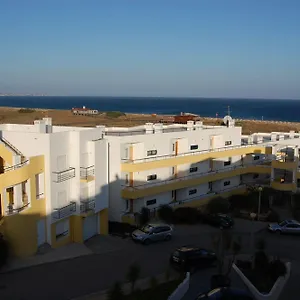 Clube Meia Praia *** Lagos